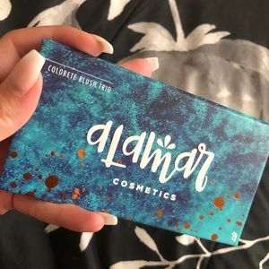 Alamar Blush Palette
